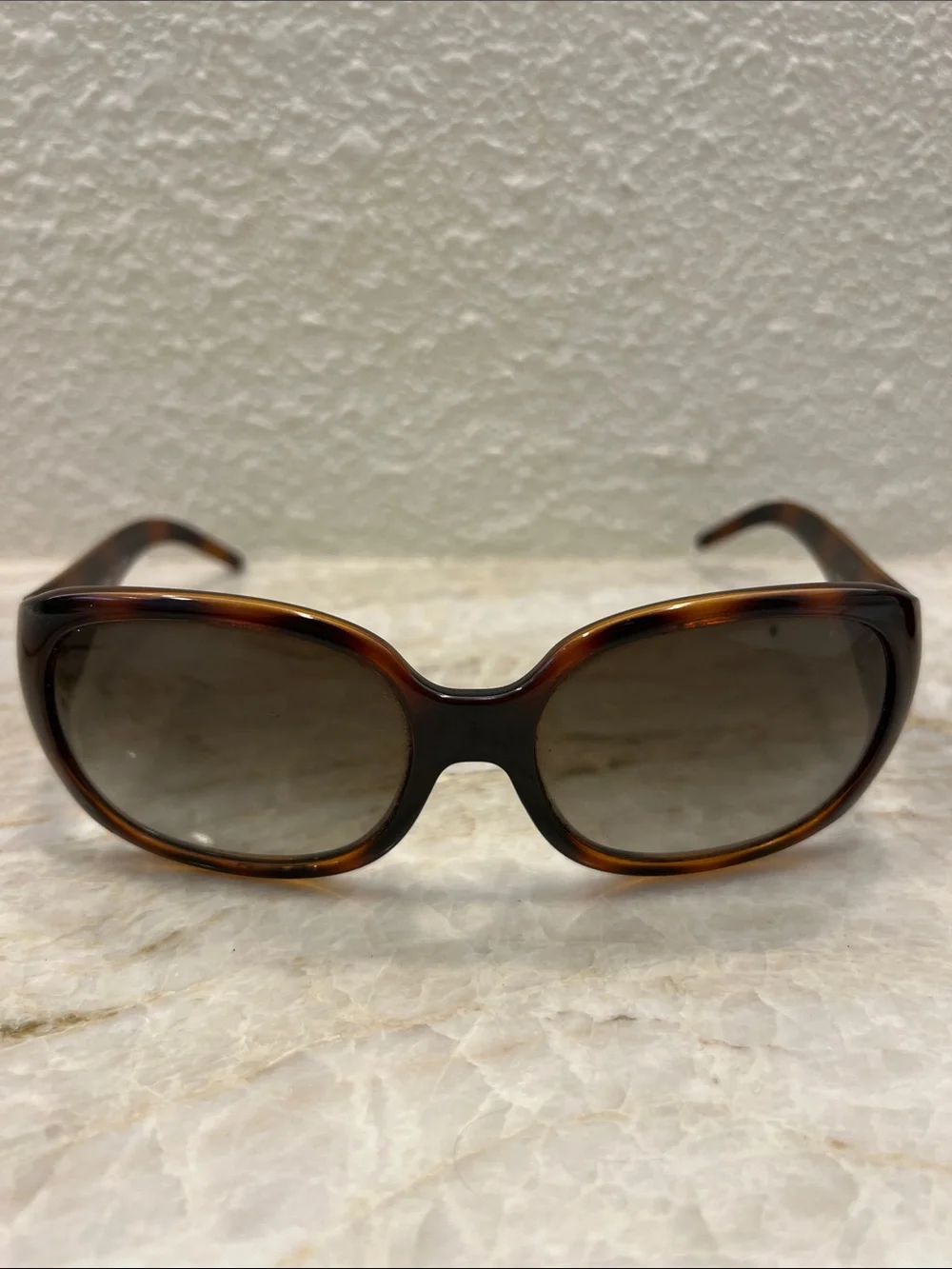 Fendi Tortoiseshell Sunglasses with Brown Gradient Lenses